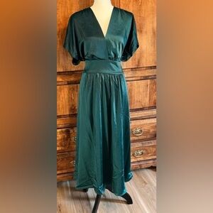 Anne Klein Emerald Satin Dress